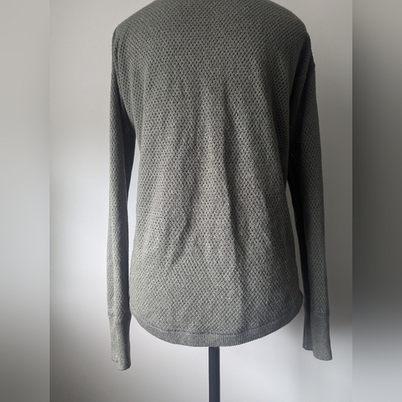 Sweet Romeo Olive Green Woven Long Sleeve Crew Neck Blouse - Picture 3 of 10